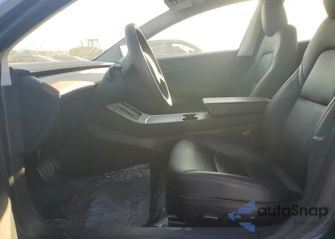 2021 Tesla Model 3 from USA, damaged, VIN 5YJ3E1EBXMF855570